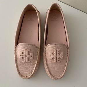 Tory Burch Lowell 2 Driver Loafers 6.5 Ballet Pink